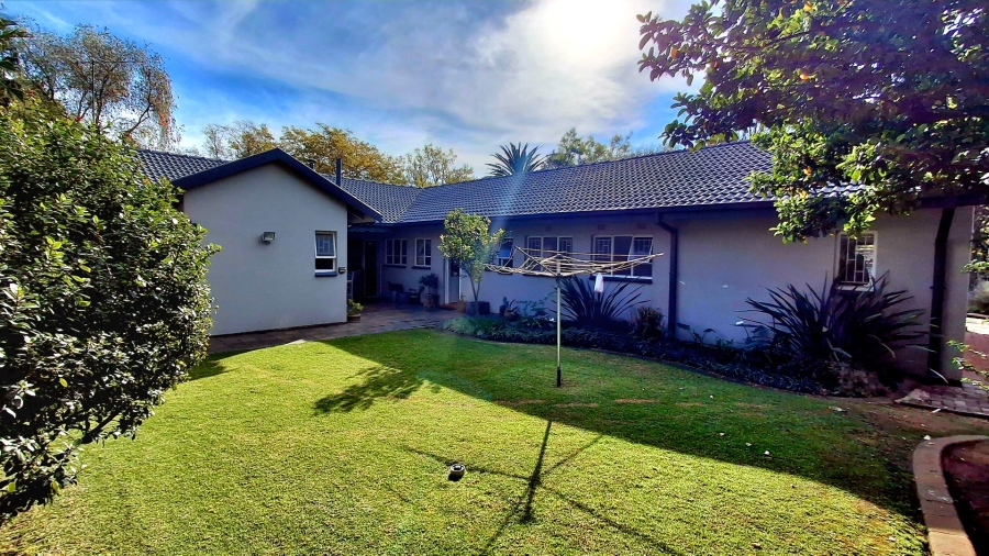 4 Bedroom Property for Sale in Sasolburg Ext 4 Free State